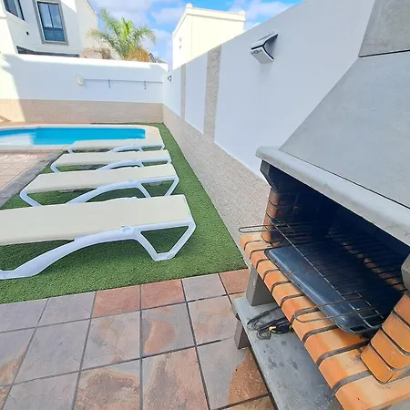 Villa Linda Con Piscina Privada Playa Blanca (Lanzarote)