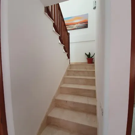 Linda Con Piscina Privada Villa *